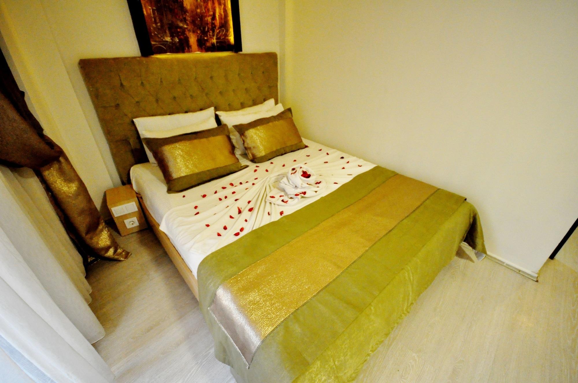 The Beyoglu House Hotel Istanbul Exterior photo