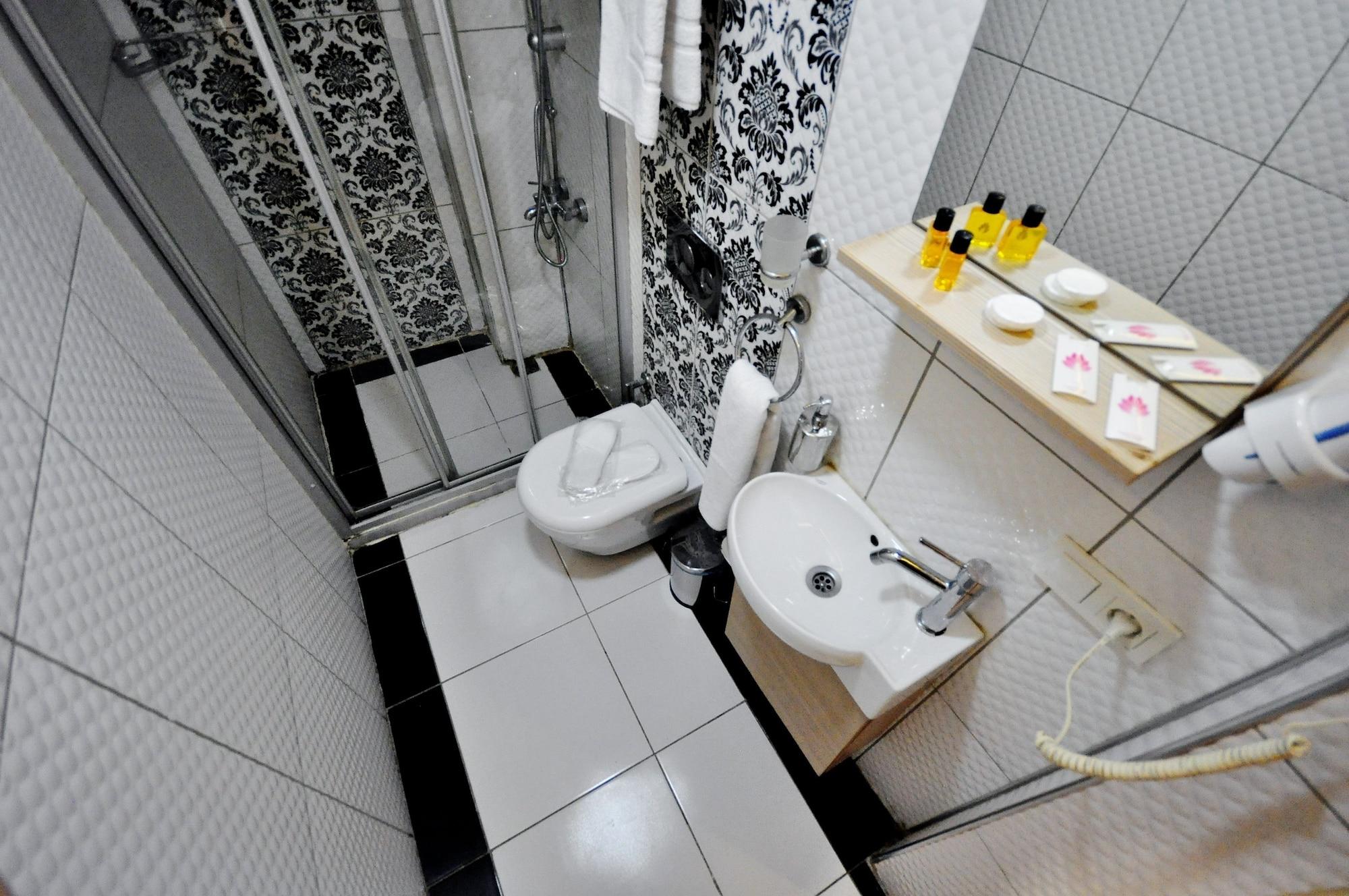 The Beyoglu House Hotel Istanbul Exterior photo