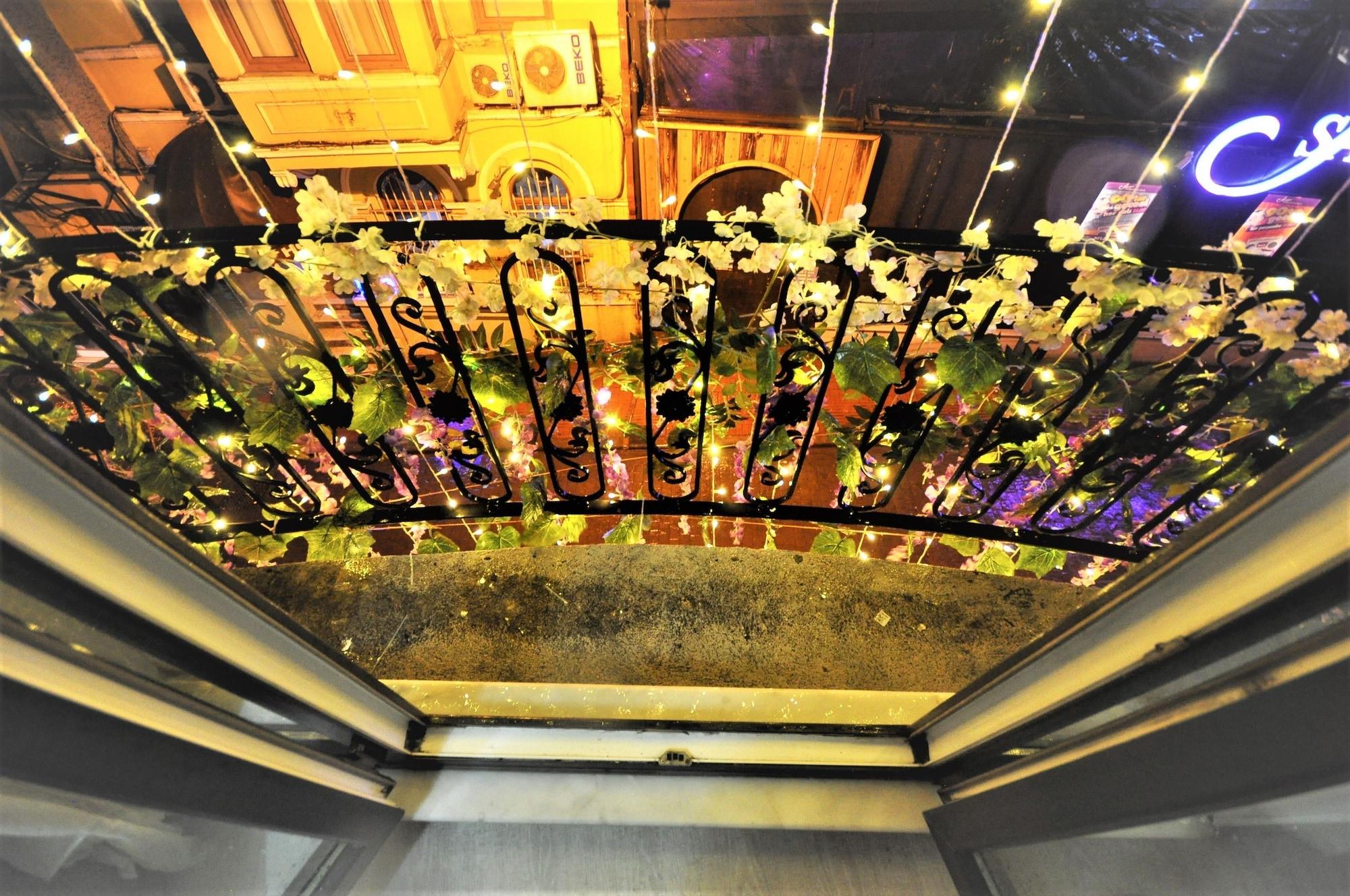 The Beyoglu House Hotel Istanbul Exterior photo